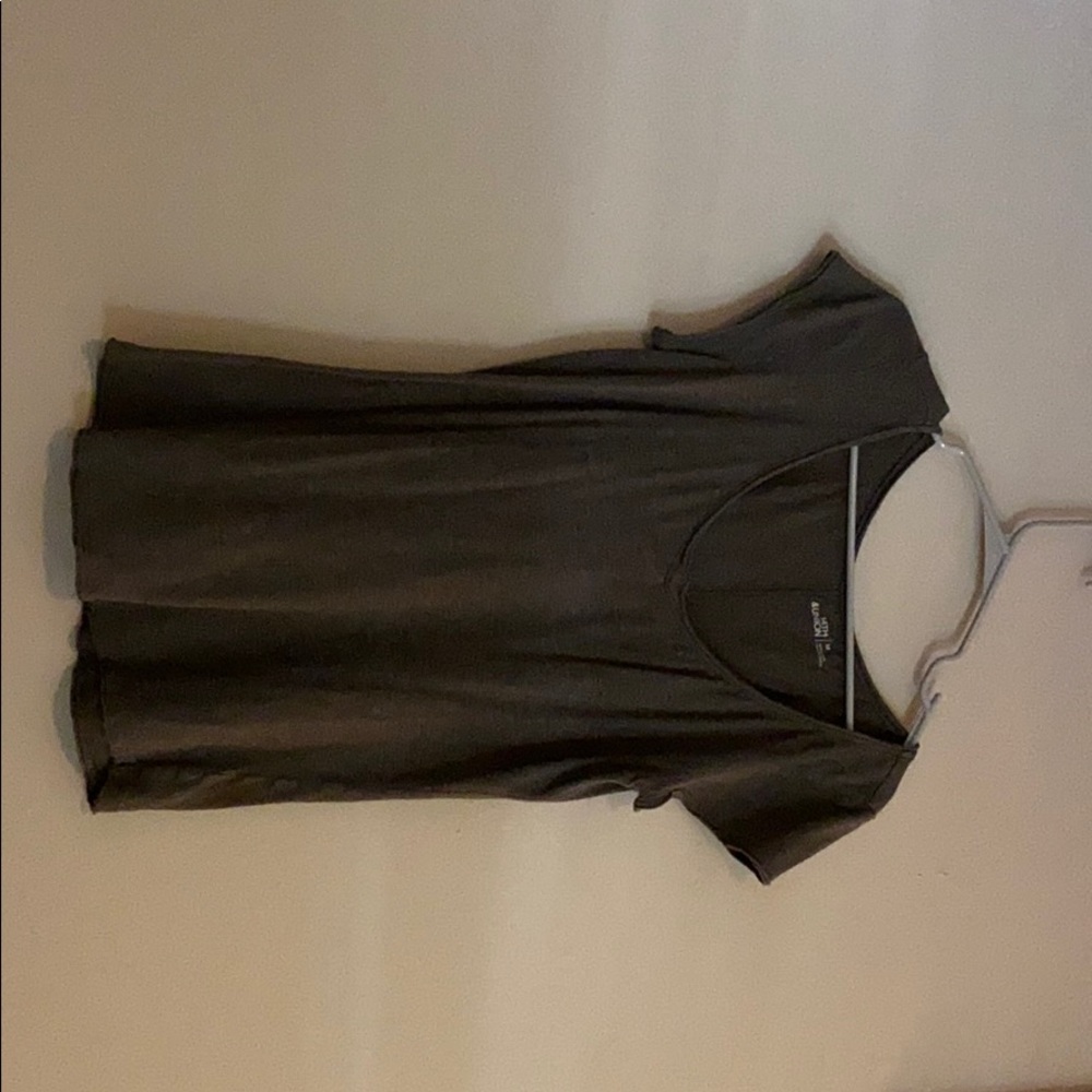 Tee